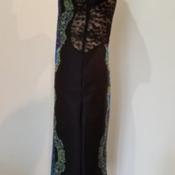 NBW stunning dress by VENUS sz 8 - Picture 7 of 7